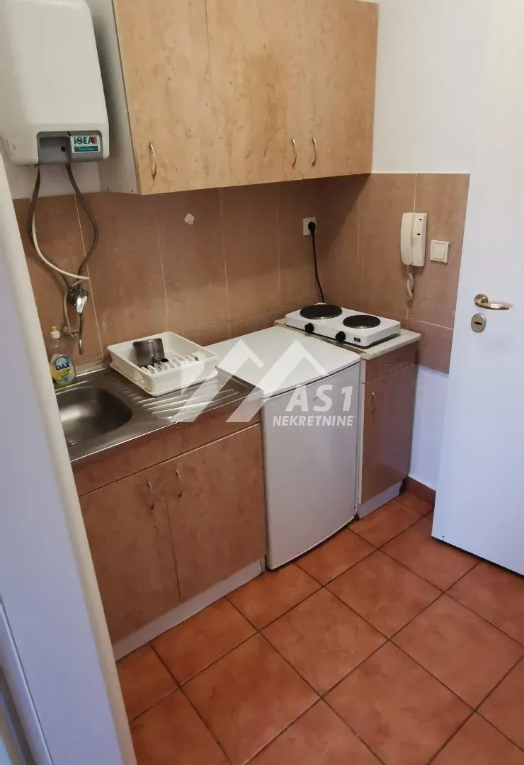 Rent, apartment, 22m², Grbavica, Novi Sad Sve Podlokacije