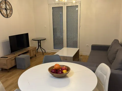 Rent, two bedroom apartment, 66m², Ljubović, Podgorica - image 5