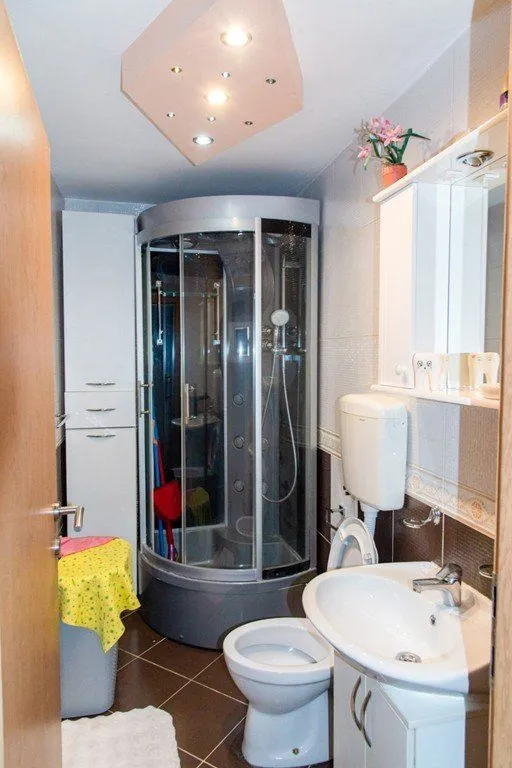 Izdavanje, jednosoban stan, 55m², Ljubović, Podgorica