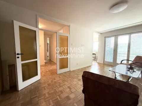 Izdavanje, trosoban stan, 76m², Novi Beograd Blok 61, Novi Beograd Sve Podlokacije - image 14