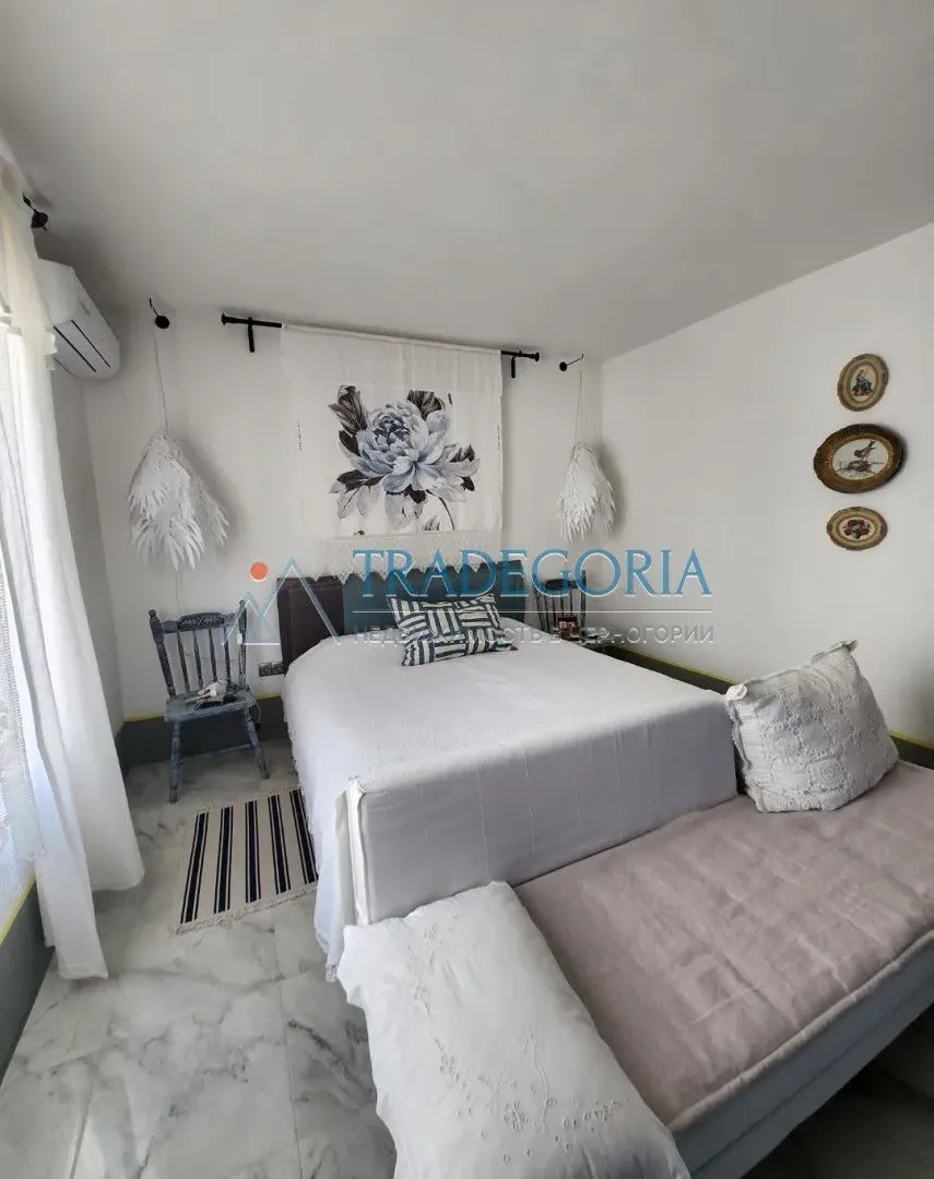 Prodaja, jednosoban stan, 75m², Bar, Crna Gora
