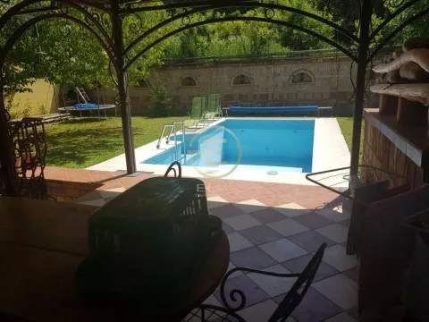 Prodaja, kuća, 158m², Sremska Kamenica, Petrovaradin - image 14