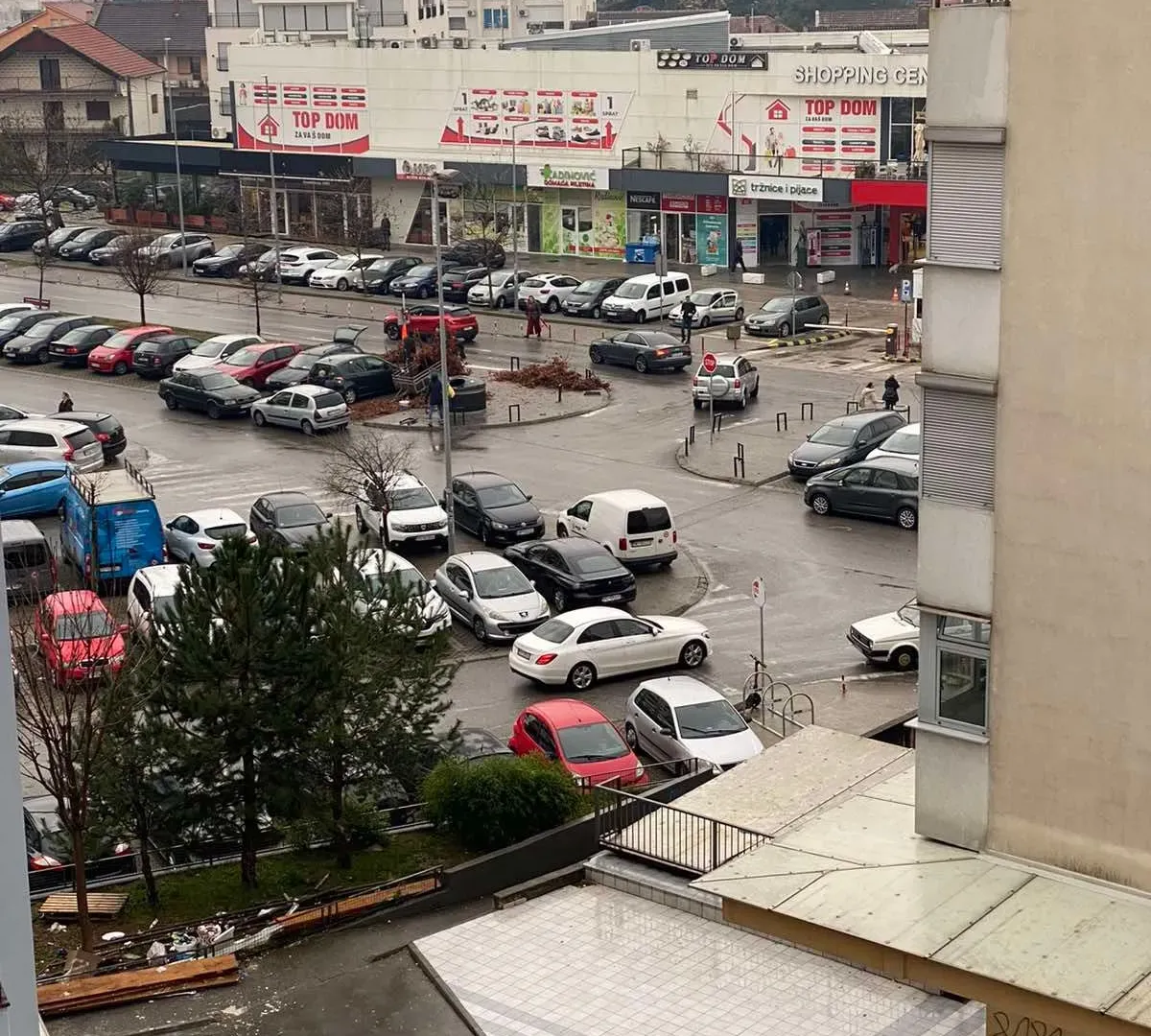 Izdavanje, dvosoban stan, 55m², Stari Aerodrom, Podgorica