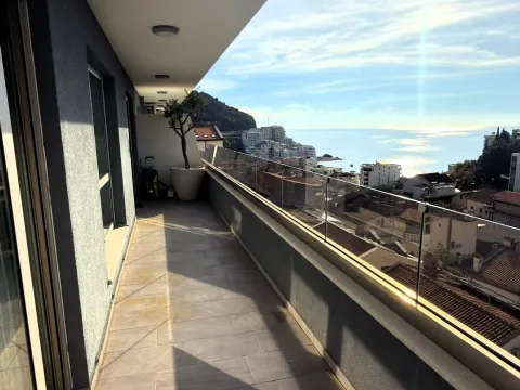 Prodaja, trosoban stan, 184m², Bečići, Budva - image 15