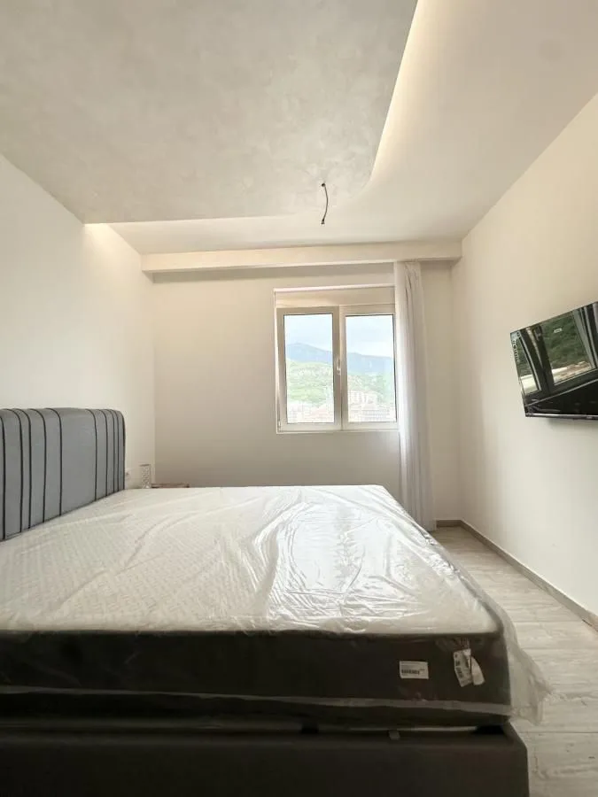 Sale, two bedroom apartment, 75m², Bečići, Budva