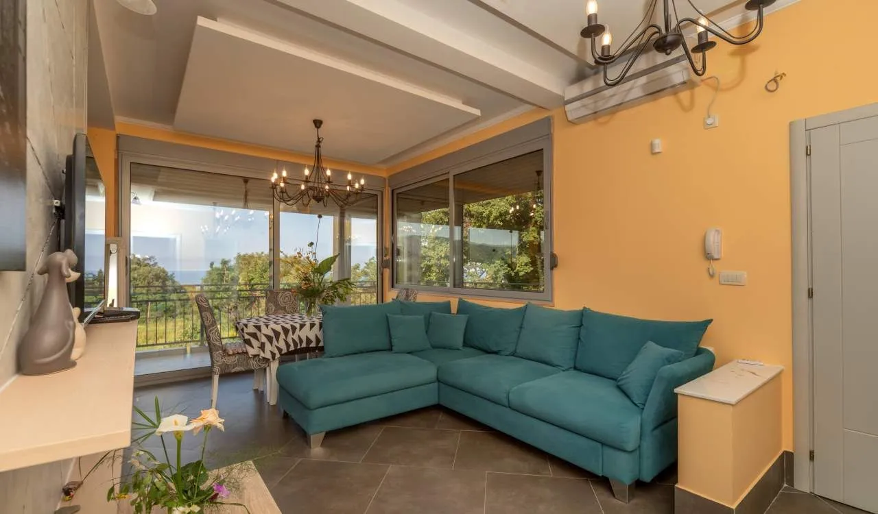 Sale, house, 274m², Buljarica, Budva