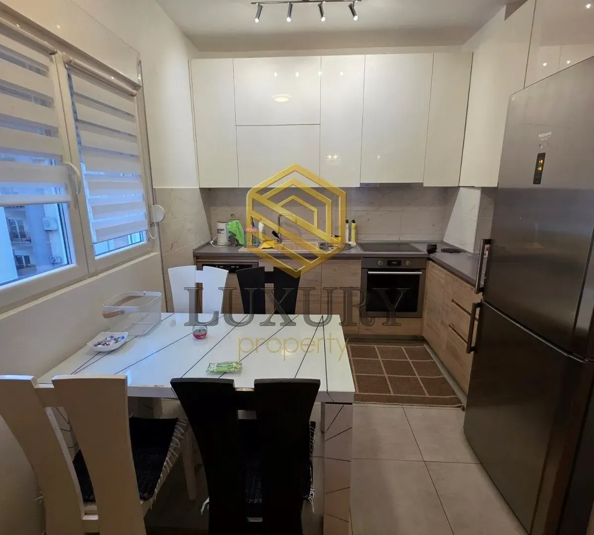 Rent, two bedroom apartment, 72m², Blok 9, Podgorica