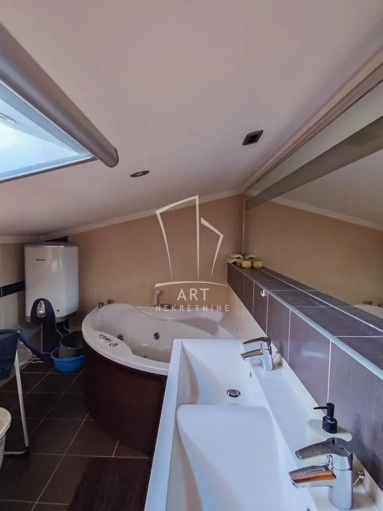 Sale, apartment, 204m², Arena, Novi Beograd Sve Podlokacije