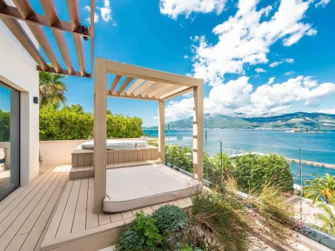 Prodaja, četvorosoban stan, 500m², Đuraševići, Tivat - image 12