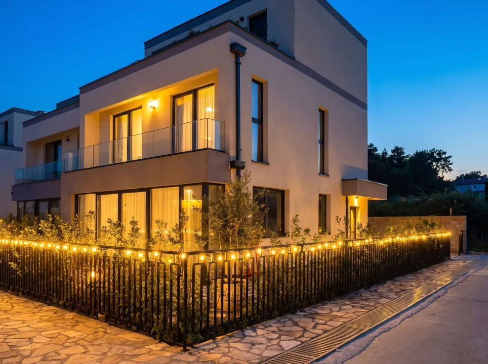 Sale, house, 167m², Lastva Grbaljska, Kotor