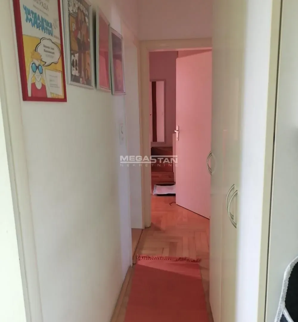 Prodaja, trosoban stan, 80m², Karaburma, Palilula Sve Podlokacije