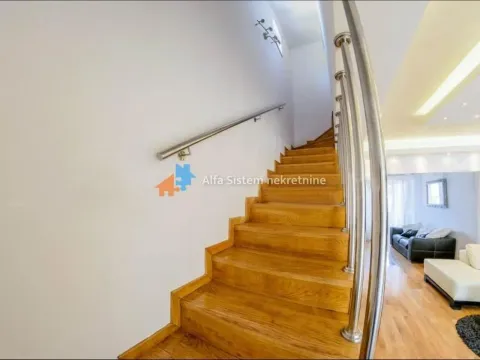 Prodaja, stan, 130m², Tašmajdan, Palilula Sve Podlokacije - image 5