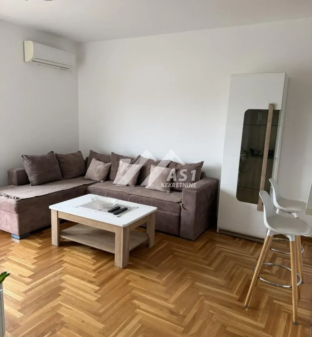 Rent, one bedroom apartment, 40m², Nova Detelinara, Novi Sad Sve Podlokacije