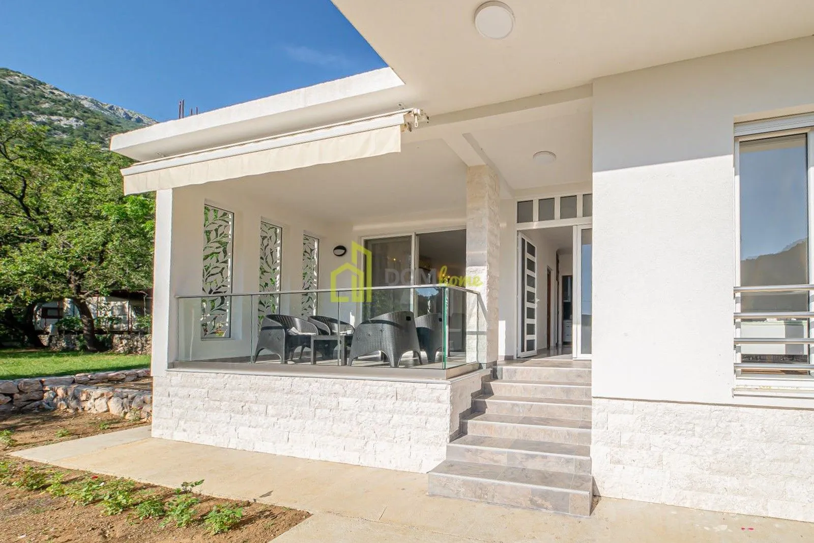 Sale, house, 93m², Bar, Crna Gora