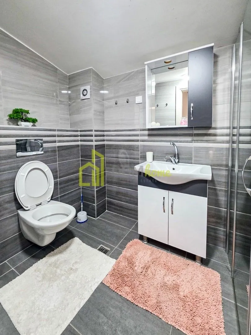 Rent, four bedroom apartment, 160m², Stari Aerodrom, Podgorica
