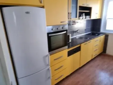 Rent, three bedroom apartment, 70m², Centar, Novi Sad - image 6