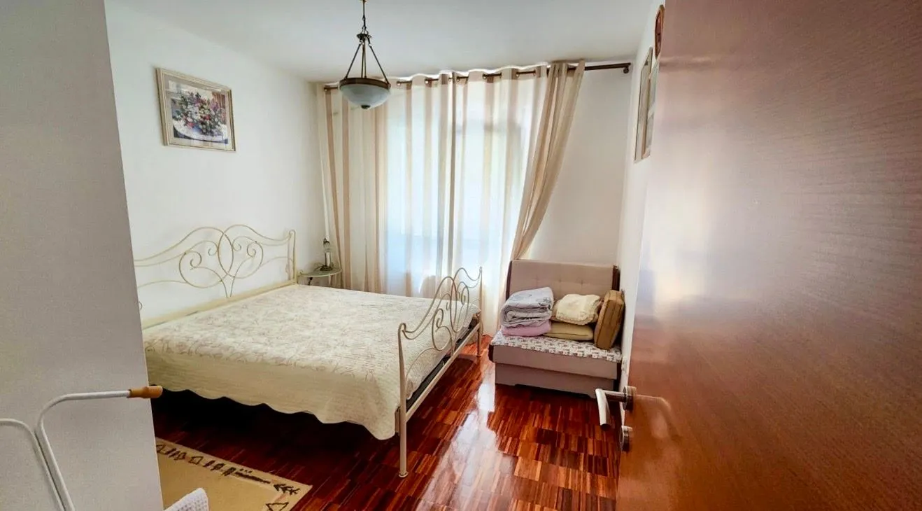 Sale, two bedroom apartment, 105m², Stoliv, Kotor