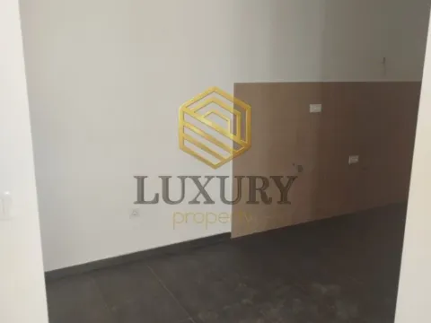 Izdavanje, dvosoban stan, 58m², Ljubović, Podgorica - image 4