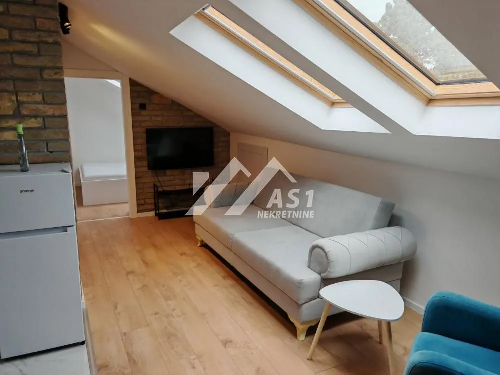 Rent, one bedroom apartment, 37m², Bulevar Oslobodjenja, Novi Sad Sve Podlokacije