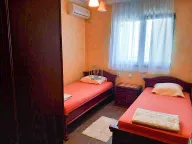 Izdavanje, jednosoban stan, 40m², Rozino, Budva - image 4