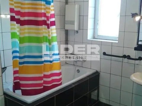 Izdavanje, trosoban stan, 106m², Čukarica, Beograd - image 7