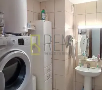 Prodaja, dvosoban stan, 74m², City Kvart, Podgorica - image 9