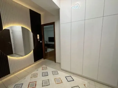 Izdavanje, jednosoban stan, 78m², City Kvart, Podgorica - image 2