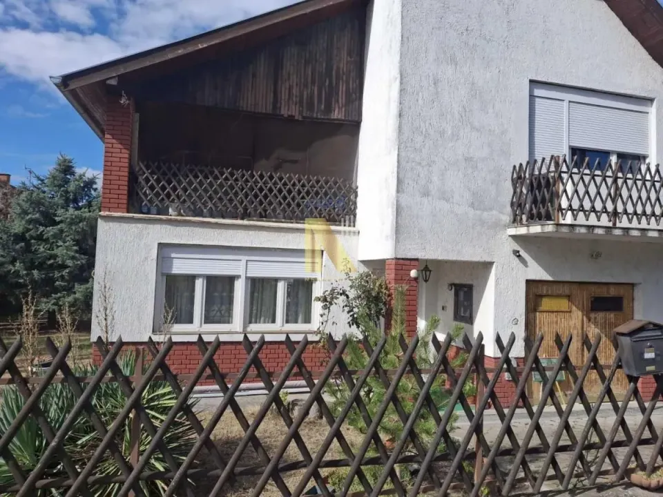 Prodaja, kuća, 200m², Palić, Subotica