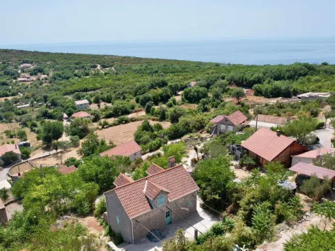 Prodaja, kuća, 138m², Zagora, Kotor - image 16