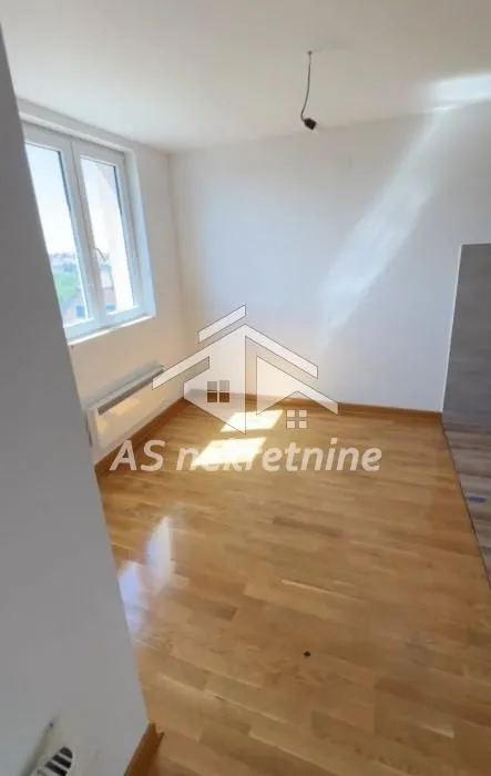 Prodaja, trosoban stan, 128m², Jajinci, Voždovac Sve Podlokacije