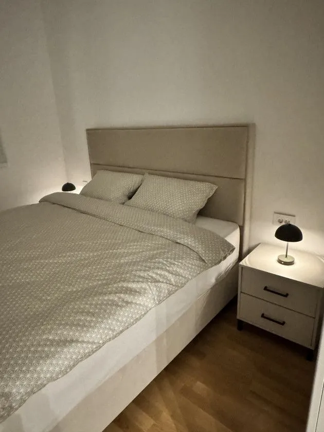 Rent, one bedroom apartment, 48m², Stari Aerodrom, Podgorica
