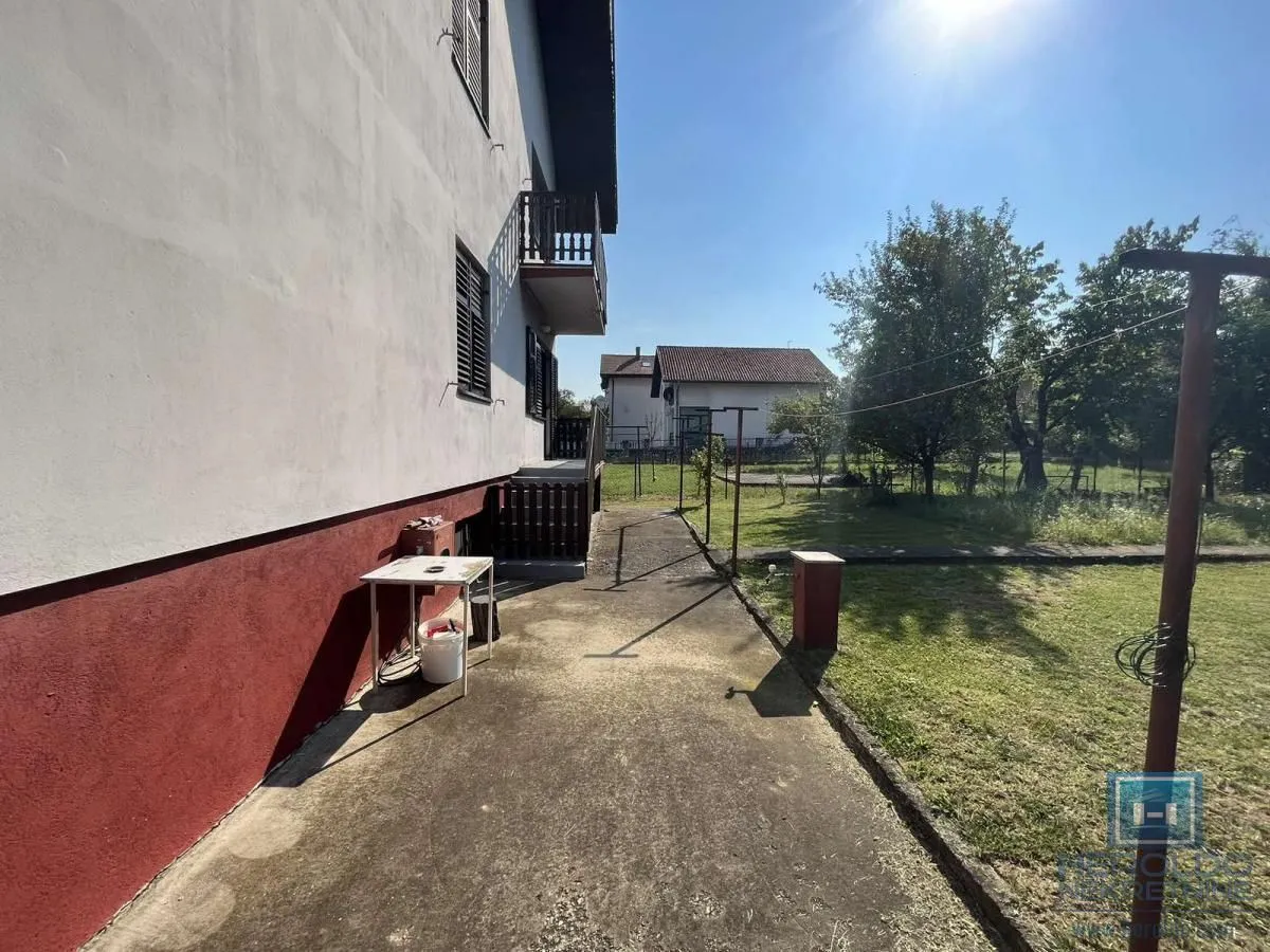Prodaja, kuća, 353m², Budžino brdo, Jagodina
