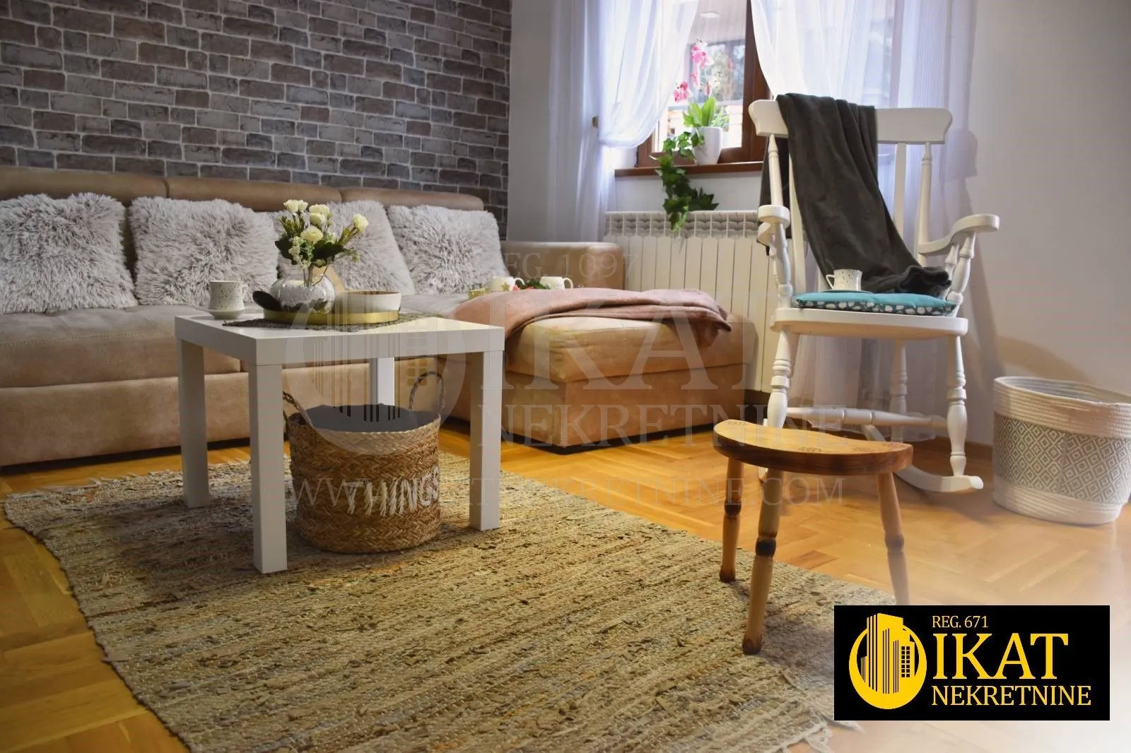 Prodaja, jednosoban stan, 39m², Centar, Zlatibor