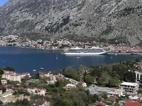Prodaja, petosoban stan, 173m², Kotor, Crna Gora - image 5