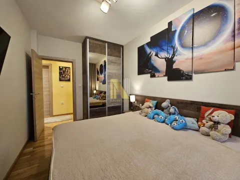 Sale, three bedroom apartment, 56m², Bulevar patrijarha Pavla, Novi Sad Sve Podlokacije - image 12