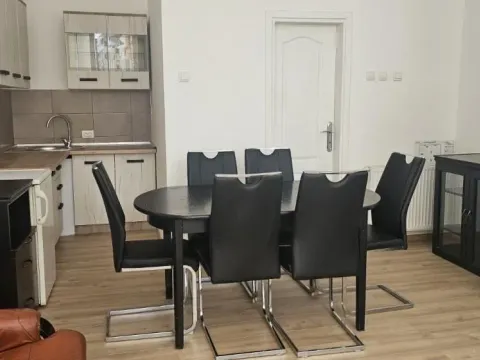 Izdavanje, poslovni prostor, 63m², Sajmište, Novi Sad - image 4