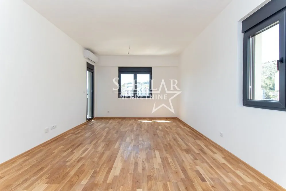 Prodaja, dvosoban stan, 64m², Zagorič, Podgorica