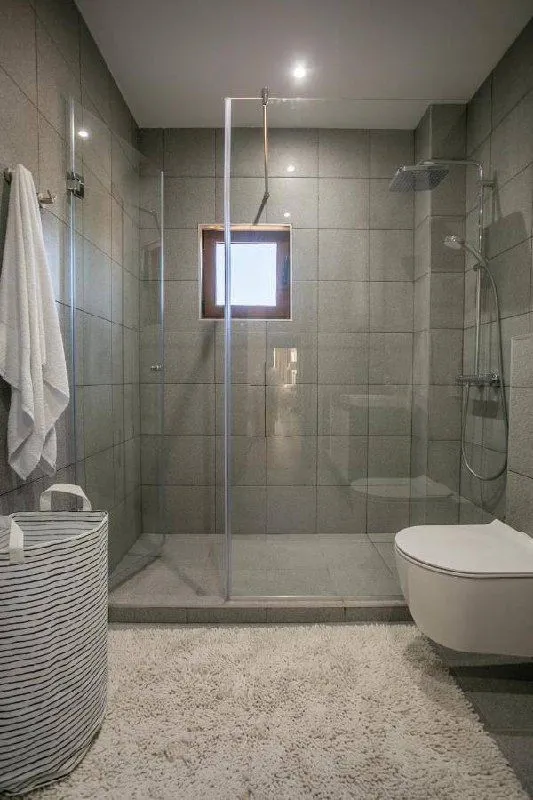 Rent, house, 450m², Krimovica, Kotor