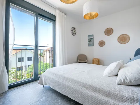 Prodaja, trosoban stan, 77m², Centar, Tivat - image 8