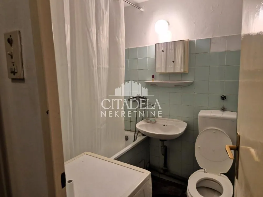 Sale, one bedroom apartment, 47m², Brace Jerković, Voždovac Sve Podlokacije