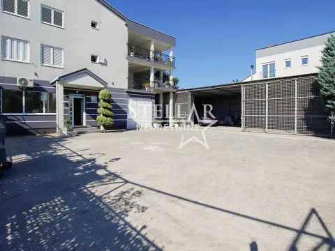 Izdavanje, poslovni prostor, 110m², Stari Aerodrom, Podgorica - image 1
