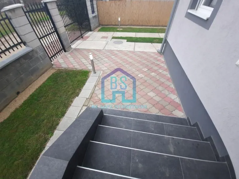 Prodaja, kuća, 154m², Sajlovo, Novi Sad Sve Podlokacije