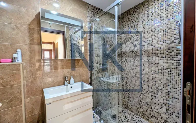 Prodaja, dvosoban stan, 73m², Tuški Put, Podgorica