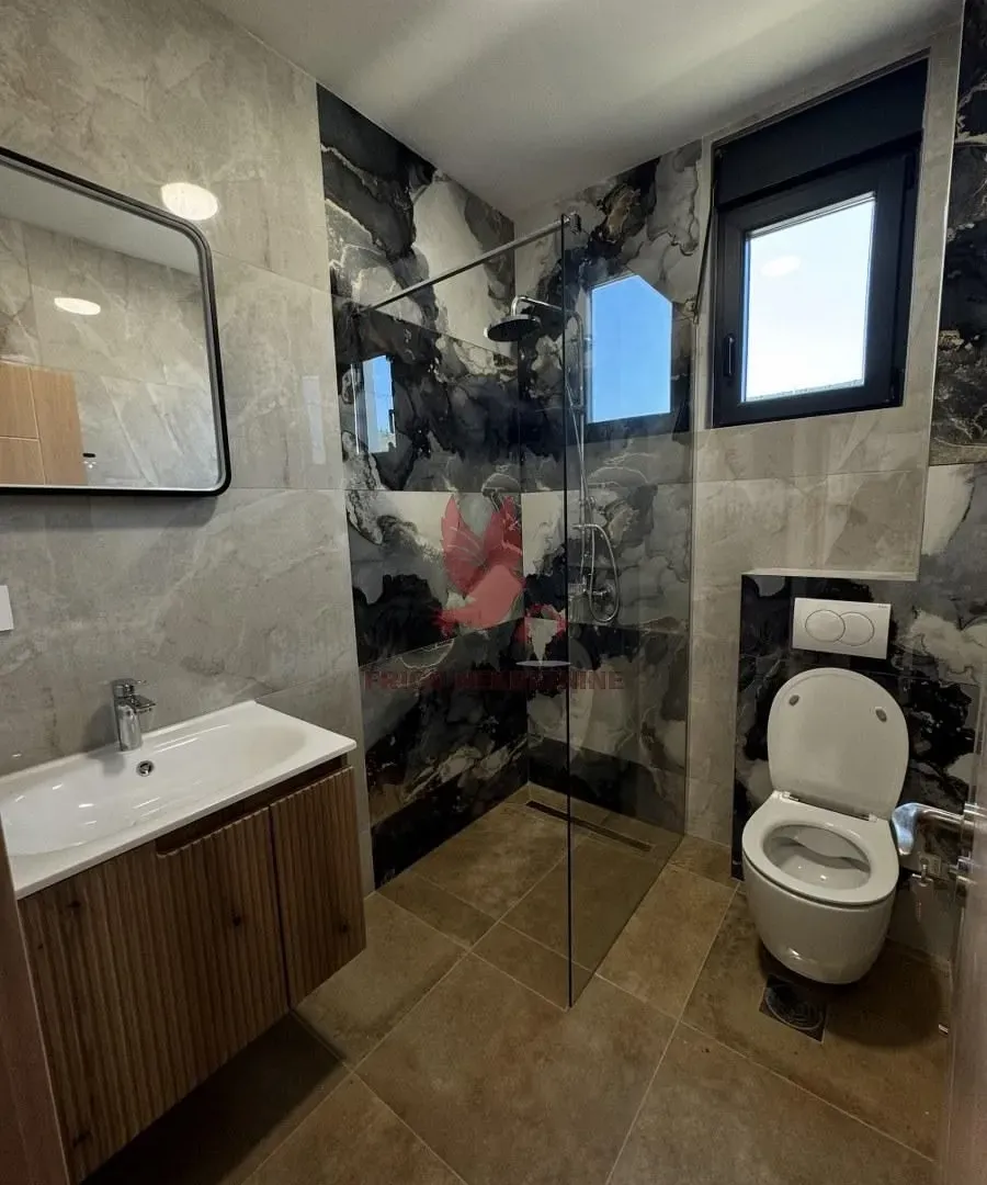 Prodaja, kuća, 184m², Mladenovac, Beograd