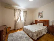 Sale, house, 450m², Škaljari, Kotor - image 2