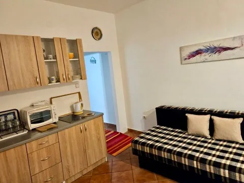 Prodaja, jednosoban stan, 58m², Tivat, Crna Gora - image 3