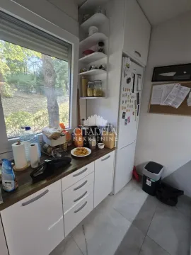 Sale, two bedroom apartment, 56m², Konjarnik, Voždovac Sve Podlokacije - image 13
