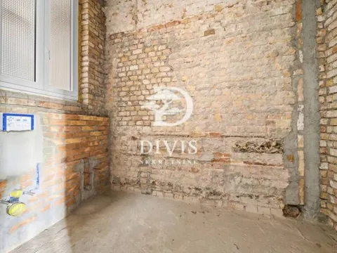 Sale, apartment, 642m², Vračar Sve Podlokacije, Beograd - image 3