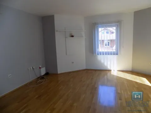 Prodaja, kuća, 230m2, Gloždak, Paraćin Prodaja, kuća, 230m2, Gloždak, Paraćin
