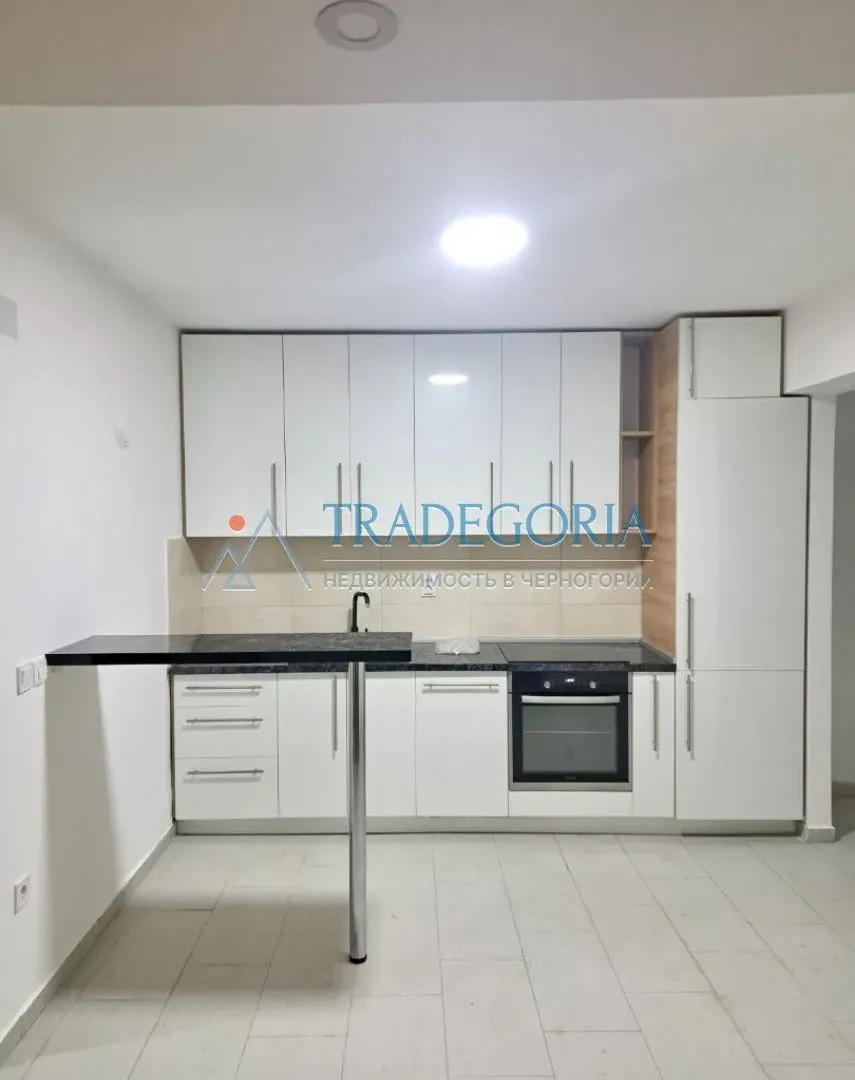 Prodaja, dvosoban stan, 65m², Bar, Crna Gora